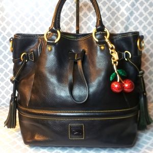 Dooney and Bourke Florentine Buckley in Black 🖤